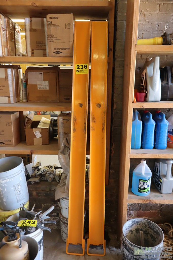 Lot 236
