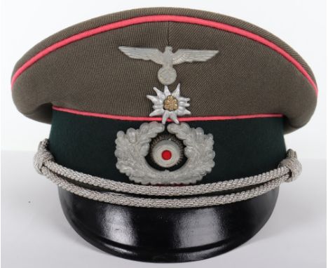 German Army Panzer Officers Peaked Cap, high form shape peaked cap in a slight ribbed cloth, with bottle green central band. 