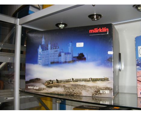 A Marklin Mini-Club Train Set - No.81781 - boxed 