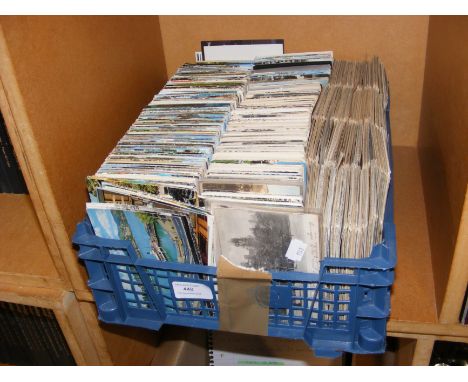 A quantity of vintage topographical postcards 
