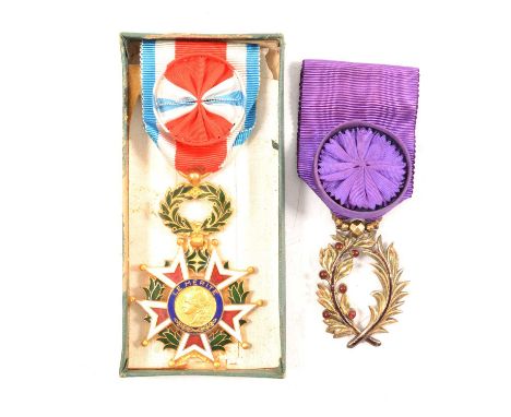 France, Order des Palmes Academiques, Officer Class, yellow metal crossed palm leaves with purple enamel and red cabochons to