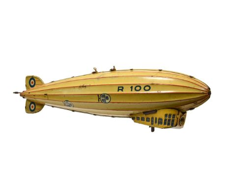 TippCo R100 Airship with removable front gondola for battery for lamp, lithographed engines to side, marked 'Made in Germany'