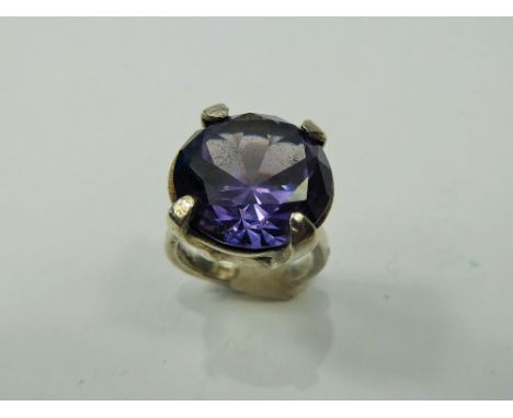 A Lady's Vintage Amethyst and Silver Ring, amethyst 15.7 mm, size N, approx 6.2 gms.