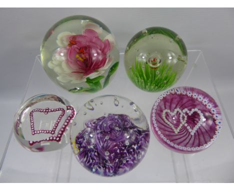 A Quantity of Glass Paperweights, including Caithness 'Twin Hearts', 'Goldfish Bowl', 'Mdina', Selkirk 'Melody', Strathearn '