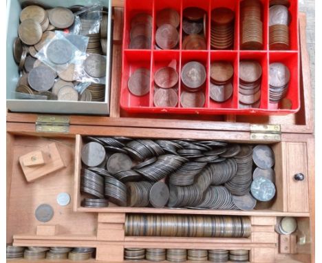 Various coins, GB low denomination pennies, half pennies, Victorian and later, a George IV farthing 1936 contained in a Chas 