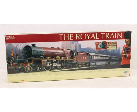 Hornby: A boxed Hornby, OO Gauge, The Royal Train Set, comprising Princess Elizabeth 6201 LMS 4-6-2 locomotive and tender, th