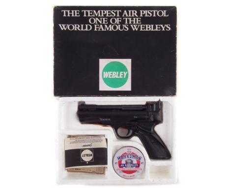 Webley Tempest .22 air pistol with box, together with guarantee/inspection tag dated 29.9.79, target and tin of pellets. No l