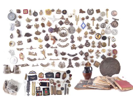 Collection of mixed militaria, to include a set of WWII RAF personnel photographs, seventeen showing scenes of military inter