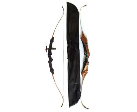Yamaha EX long limb bow, also a Gold Seeker Supreme bow with case, 157cm long No licence required to buy this item, purchaser