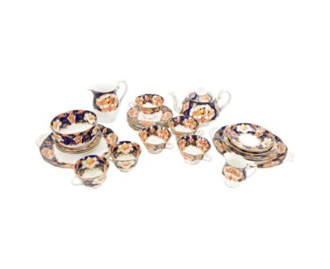Royal Albert Heirloom pattern tea wares, comprising teapot, small jug, larger jug, two cake plates and seven side plates, all