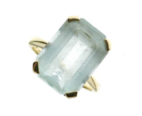 Aquamarine single stone 18ct gold ring, the step cut stone measuring approximately 16mm x 11.5mm x 7.6mm deep, with original 