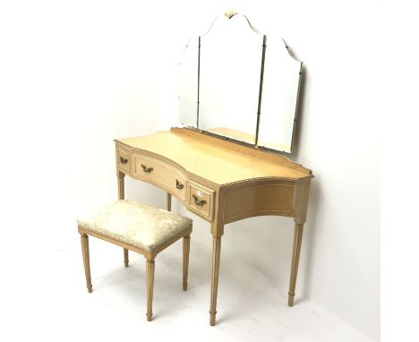 Mid 20th century maple dressing table, raised three piece mirror back, three drawers, turned reeded tapering supports (W136cm