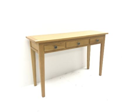 Light oak side table, two short and one long drawers, square tapering supports, W120cm, H77cm, D40cm - Condition Report 