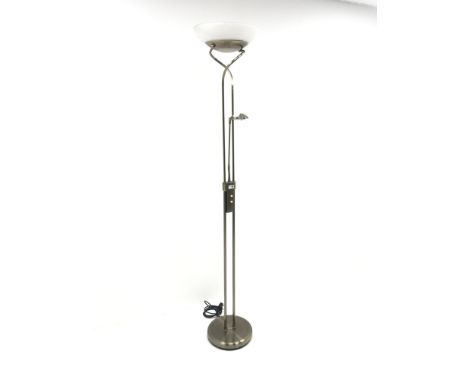 Metal uplighter with reading lamp, H184cm - Condition Report 