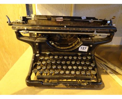 Vintage Underwood typewriter 