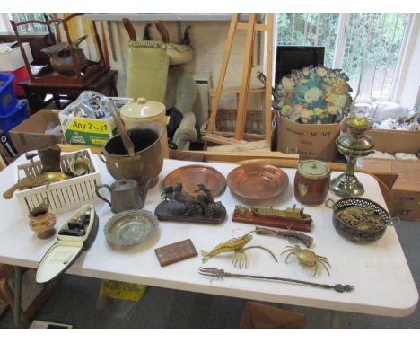 Metalware to include oil lamp, coal bucket, spelter horse and chariot and a brass narrow boat 
