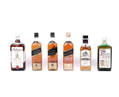 Six bottles of blended Scotch whisky, comprising of: a bottle of Pinwinnie Royale Scotch whisky, 12 years old, 75cl, 43%; The