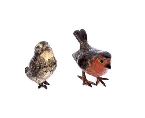 Franz Bergman, Austria: a cold painted bronze robin, marked '1833 Geschutz', 38mm high; and a chick, marked 'Gechutz' over va