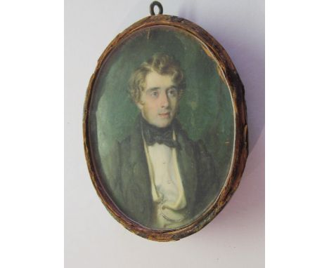 19th Century oval miniature watercolour portrait of a gentleman 