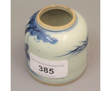 Small Chinese porcelain brush pot, blue and white decorated with figures and a deer in a landscape, signed with a seal mark t