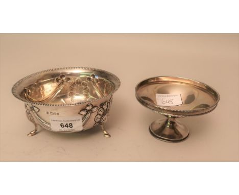 Chester circular floral embossed silver sugar basin, together with a small London silver pedestal bonbon dish 