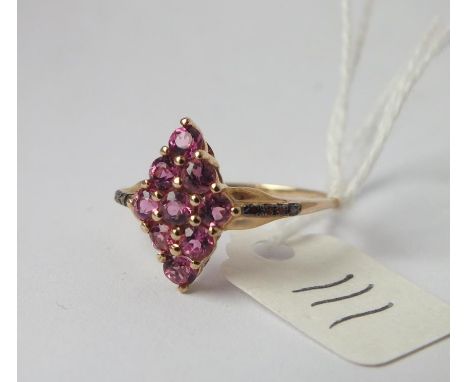 9ct pink stone dress ring approx size R    