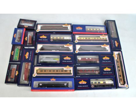 BACHMANN BRANCH-LINE; twenty items of 00 gauge rolling stock including 34-477 63ft Thompson first corridor post war brown LNE