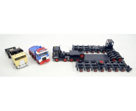 SMITH AUTO MODELS (probably); three good quality model haulage vehicles comprising navy Scammel cab with 'Pickfords' decal an