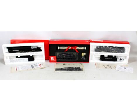 RIVAROSSI; three H0 gauge US locomotives, R5461 'MC Cloudriver R.3' - two trucks Heisler, R5430 4-8-8-2 cab forward 'S.P.L. 4