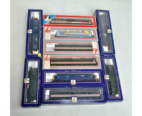 LIMA; five 00 gauge diesel locomotives including L205031 Class D 8163 and second part of set Class D 8020, L204683 and L20468