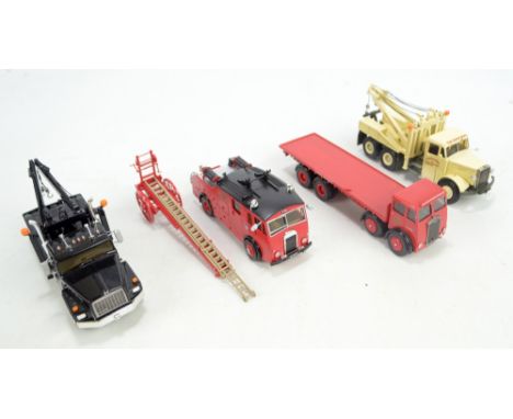 SMITH AUTO MODELS (probably); three good quality model haulage vehicles comprising cream Leyland with articulated arms to rea