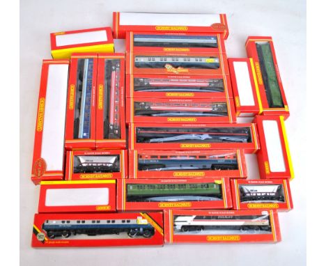 HORNBY; a group of 00 gauge rolling stock including R4097 Virgin MkIII Second Coach '12083', R4082 Virgin MkIII First Buffet 