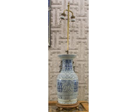 LAMP, ceramic, vase shaped Chinoiserie blue and white with wooden base, 92cm H.