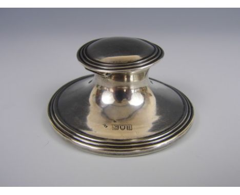 An Edwardian silver capstan inkwell, London, 1908, loaded