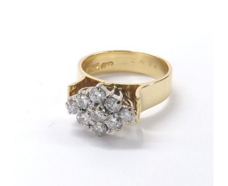 18ct diamond cluster ring, with nine round brilliant-cut diamonds, 0.45ct approx, 6.5gm, ring size M   