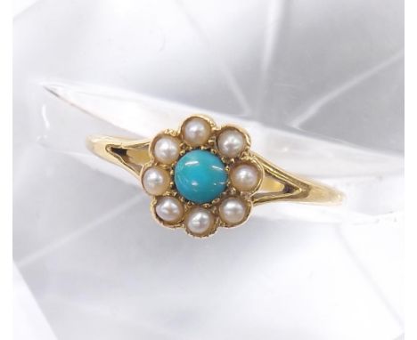 18ct turquoise and seed pearl cluster ring, 1.9gm, ring size M