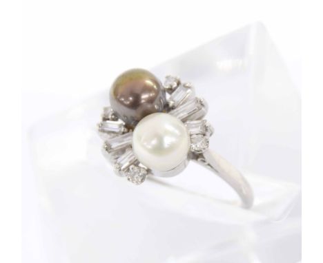 Fancy 18ct white gold lady's cocktail ring, with black and white cultured pearls set over baguette and round brilliant-cut di