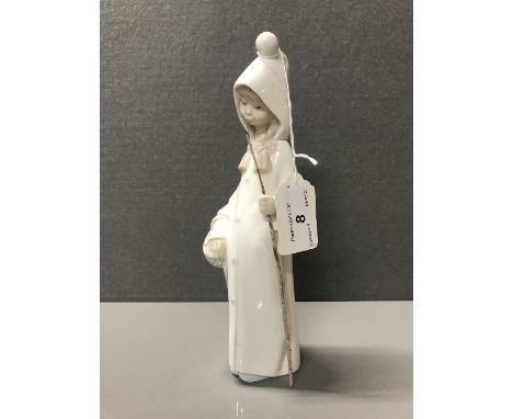 LLADRO FIGURINE 4678 SHEPARDESS