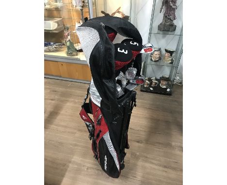 DUNLOP GOLF BAG AND CLUBS LEFT HANDED NEVER USED