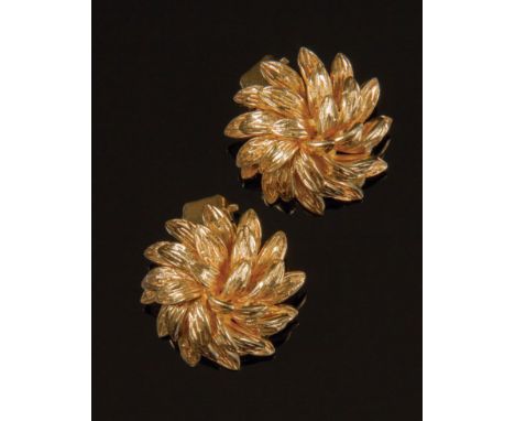 A 9ct gold and enamel naval wings sweetheart brooch, with enamelled crown surmount