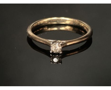 9ct Gold diamond solitaire ring Size Q 2.3g