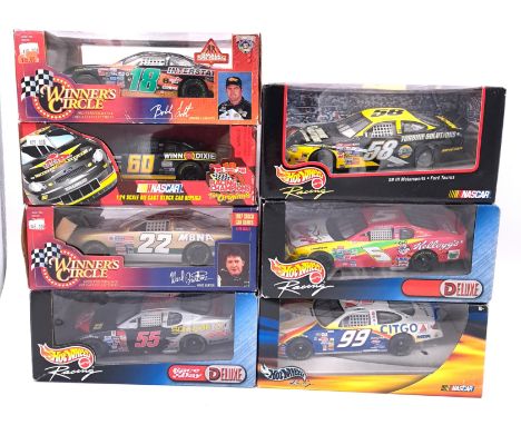 Mattel Hot Wheels, Racing Champions and similar, a boxed 1:24 scale NASCAR group to include Hot Wheels 27555 "Kellogg's", Hot