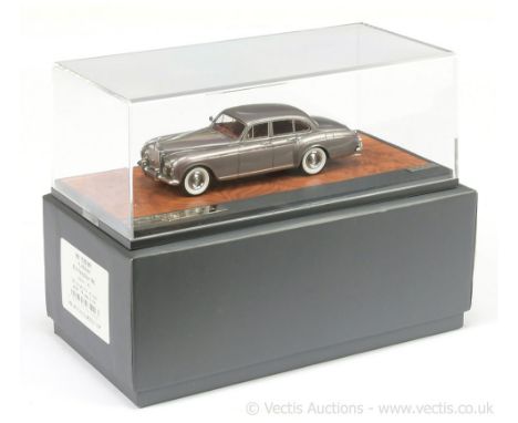 Matrix (1/43rd scale) MX11705 Rolls Royce Flying Spur SCIII finished in dark metallic mauve-silver, whitewall tyres (Ltd 215/