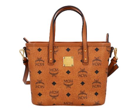 MCM Handtasche, akt. NP.: 600,-€. Visetos Serie in Cognac mit schwarzem Logo-Design, goldfarbener Hardware, Doppelhenkel, abn