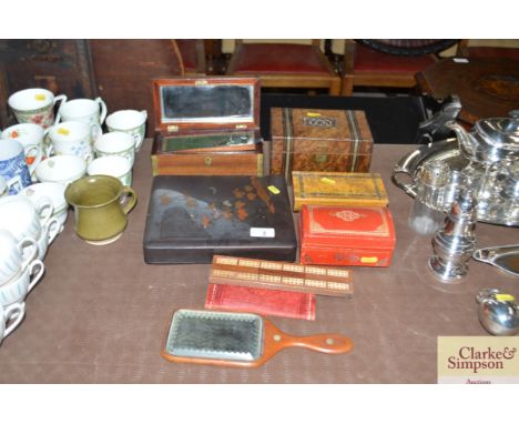 A tea caddy; and an oriental lacquered box; jewellery boxes; cribbage board etc.