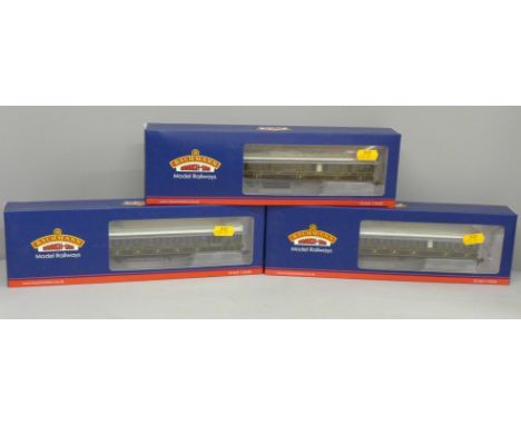Three Bachmann Branch-line Coaches, boxed 