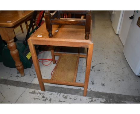 A mid century light oak side or tea table H67cm x W50cm X D50cm