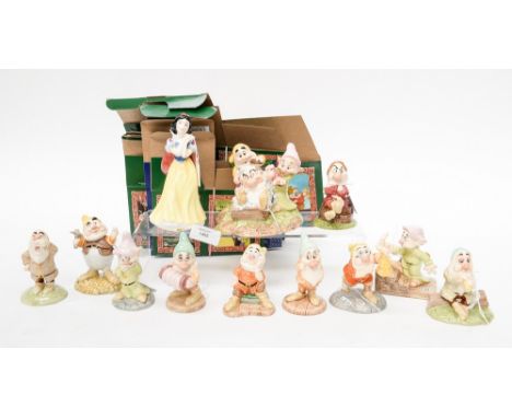 Royal Doulton Snow White and Seven Dwarfs, some are limited edition of 2000, including Doc with lantern, Bashful's Melody, Do