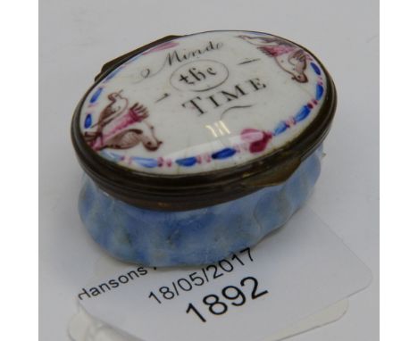 An 18th Century Bilston enamel patch box, the lid with motto 'Mind the Time', circa 1790 