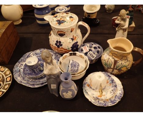Collection of mixed ceramics including Copeland Spode